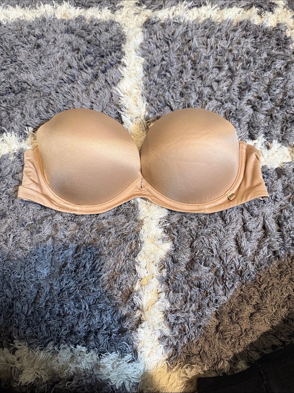 Victoria's Secret Strapless Nude Push-Up Bra